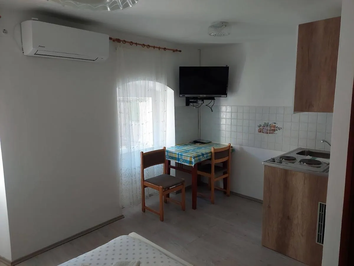 Affittacamere Rooms Mario Cres